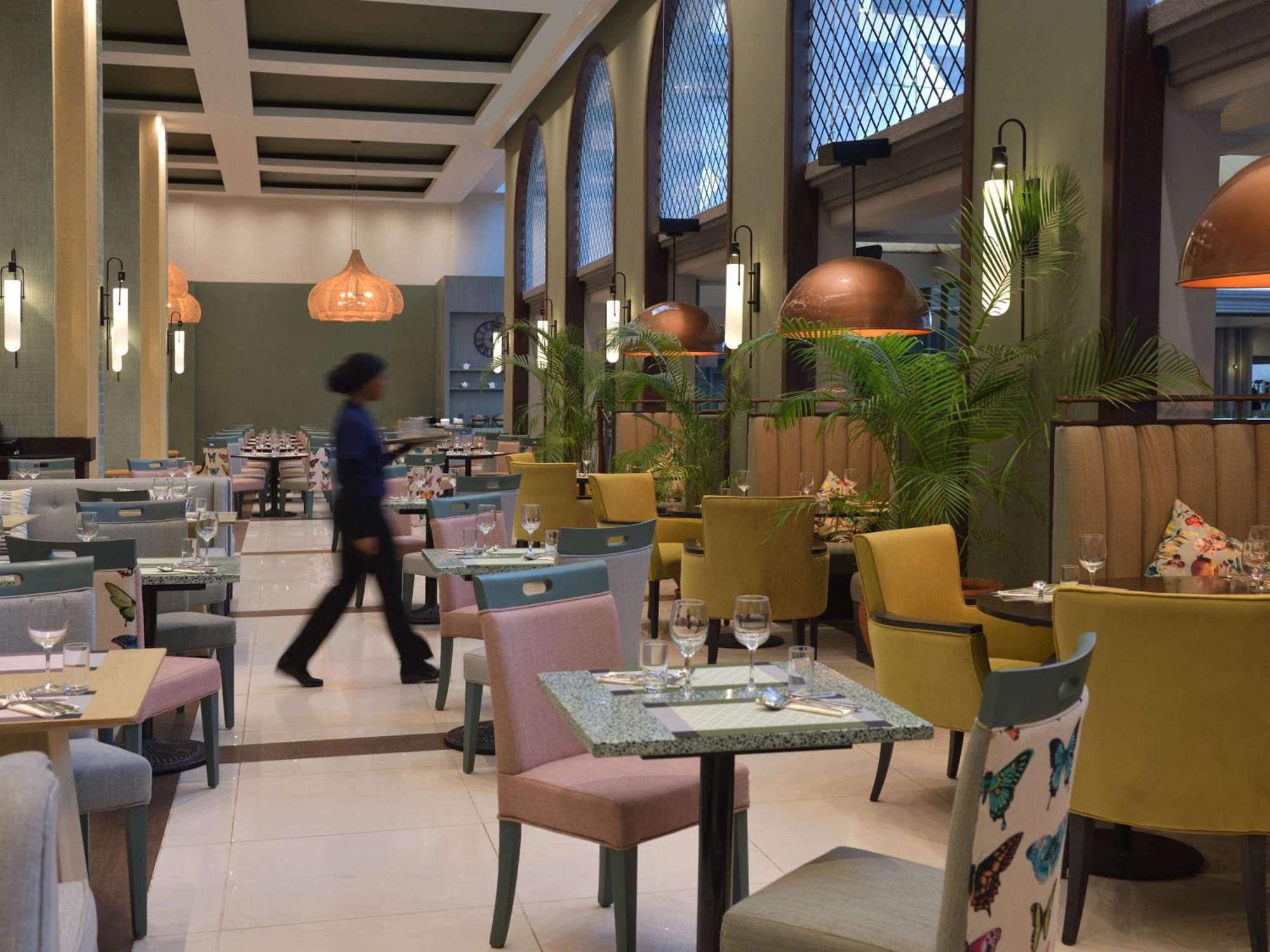 Pullman Nairobi Upper Hill Hotel Ngoại thất bức ảnh