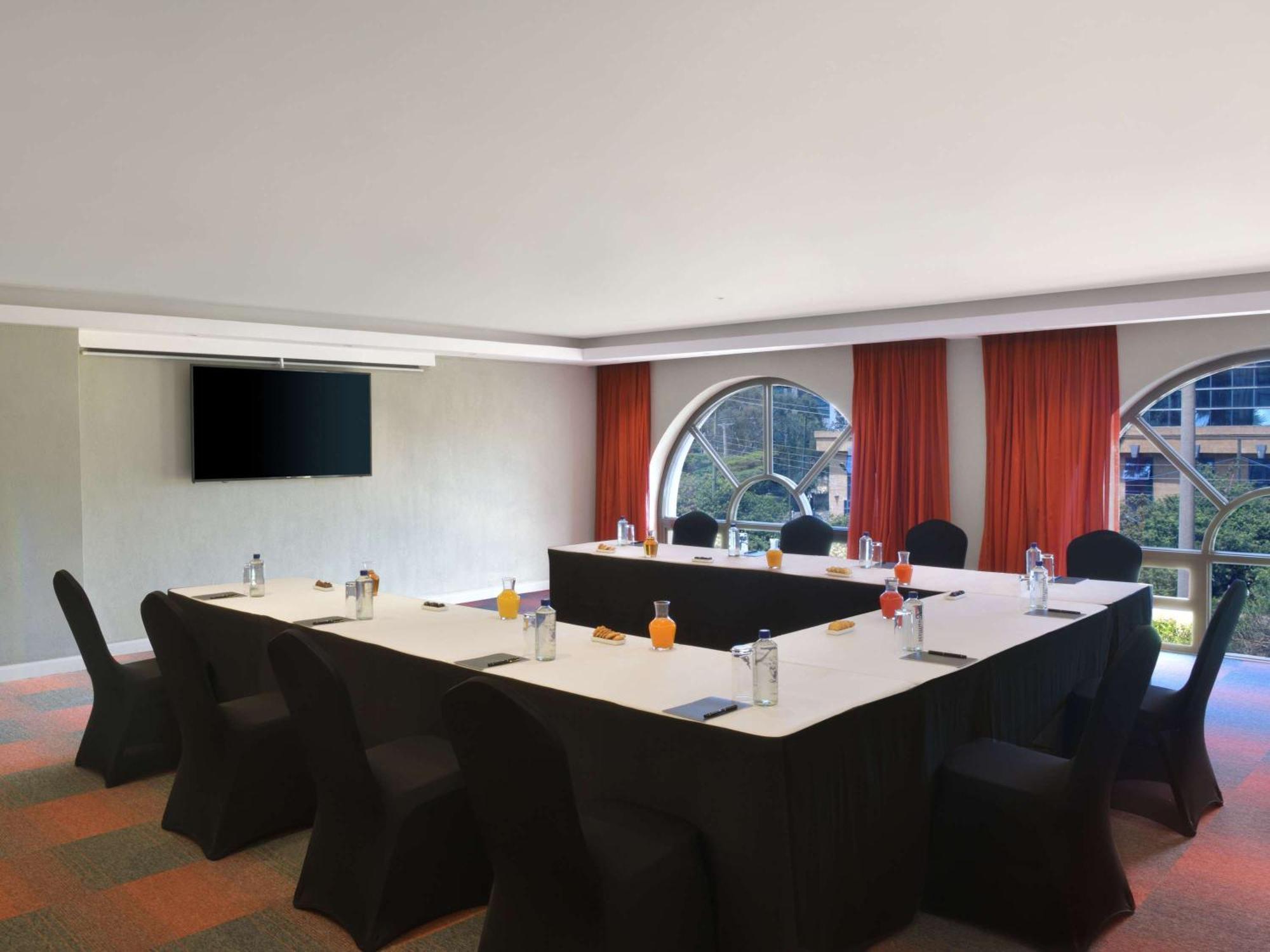 Pullman Nairobi Upper Hill Hotel Ngoại thất bức ảnh